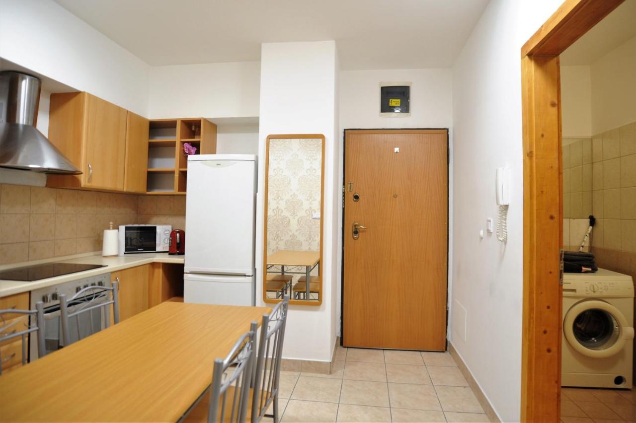 Lovely Apartment In The Heart Of Budapest Eksteriør billede